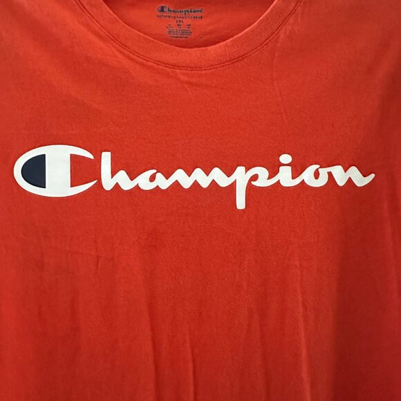 Champion Mens Red Short-Sleeve T-Shirt Size 2XL 100% Cotton Crewneck Logo Design - Picture 6 of 7